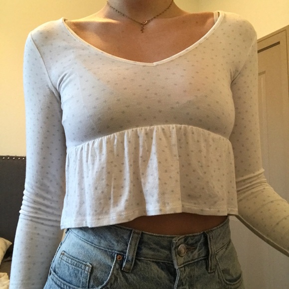 Me to We long sleeve crop top - Picture 4 of 5
